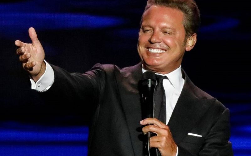 Luis Miguel incluye a Venezuela en su gira de conciertos 2024 Intervez