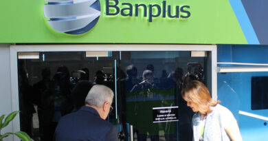 Banplus celebró 17 años con la inauguración de una nueva agencia