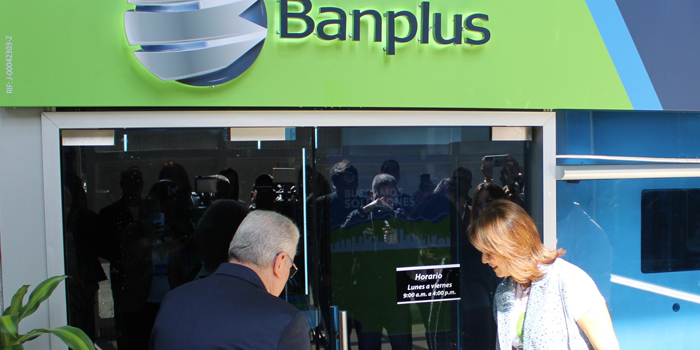Banplus celebró 17 años con la inauguración de una nueva agencia