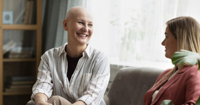 Trato amable y empático a pacientes oncológicos contribuye a su buen estado de ánimo