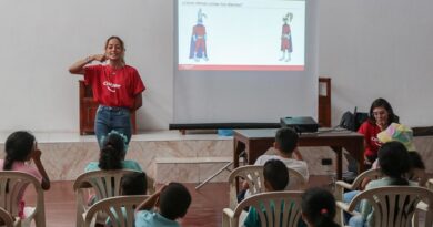 Colgate supera cifra de niños alcanzados en el 2023 con su programa de salud bucal