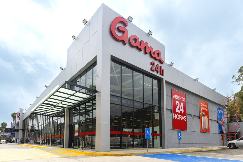Gama abre las puertas de su nueva sede en el Km 16 de La Panamericana