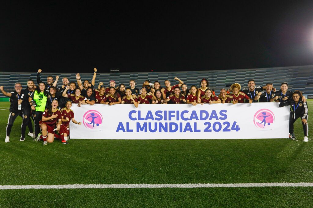 Vinotinto femenina Sub-20