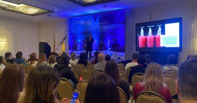 La odontología biomimetica tomó Caracas con su primer congreso internacional