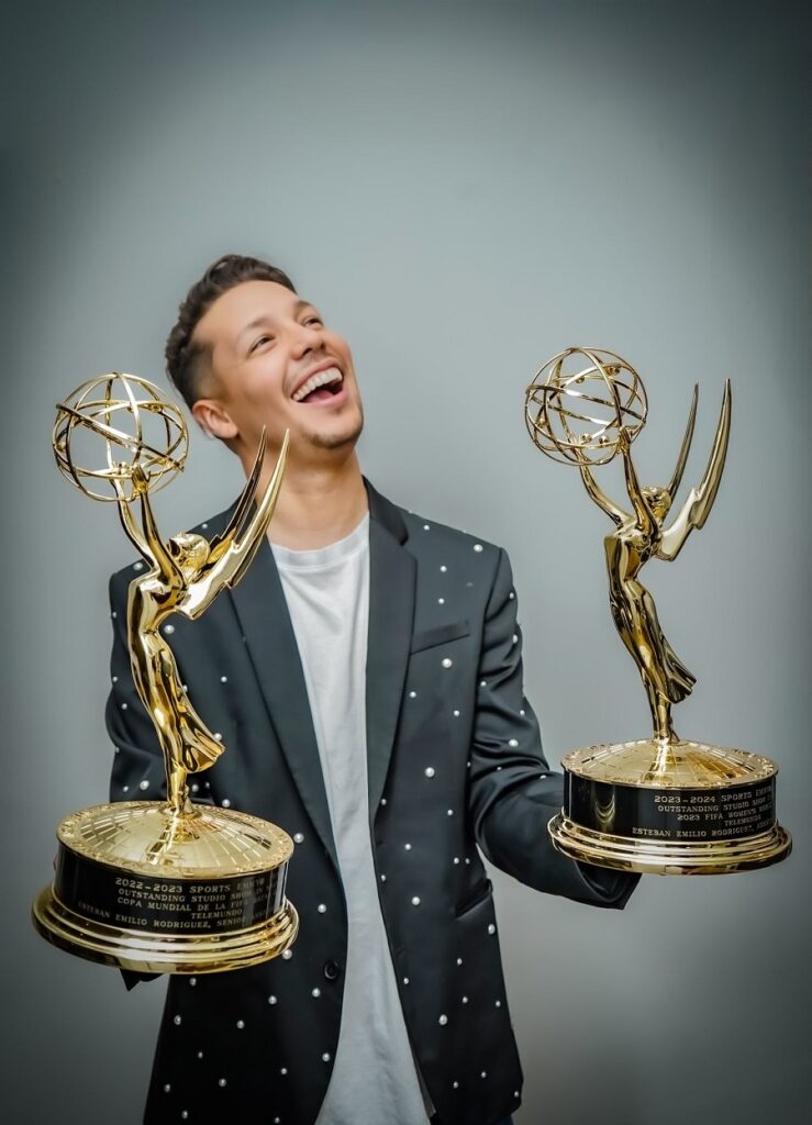 Esteban Emilio Rodríguez ganó un premio Emmy en la categoría “Outstanding Studio Show en Español”.