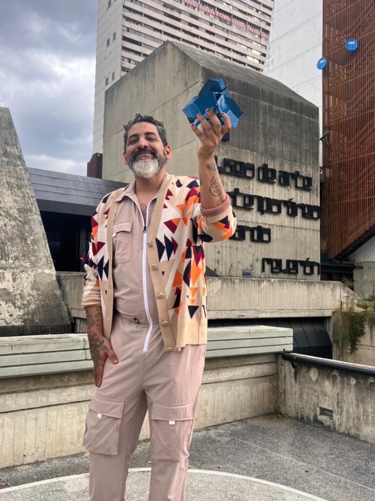 El artista Javier Miranda exhibirá “Volúmenes Concéntricos” en el Museo de Arte Contemporáneo de Caracas