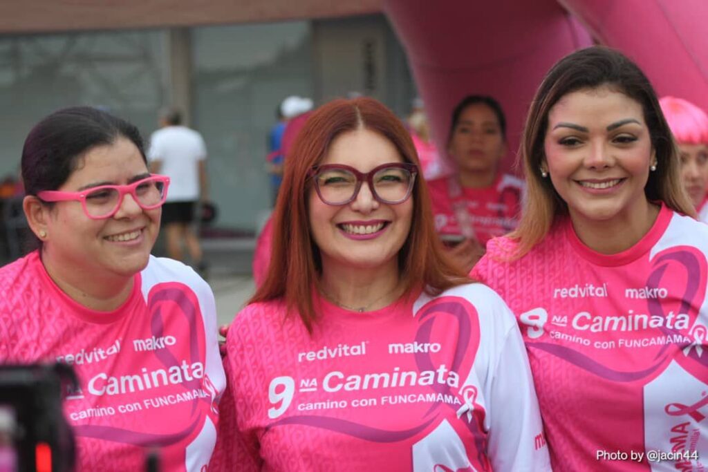 Más de 20 mil personas participaron en "Camino con Funcamama"