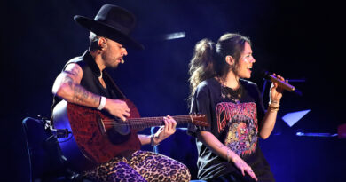 La fuerza del show de Jesse & Joy le ganó al Frente de Tormenta