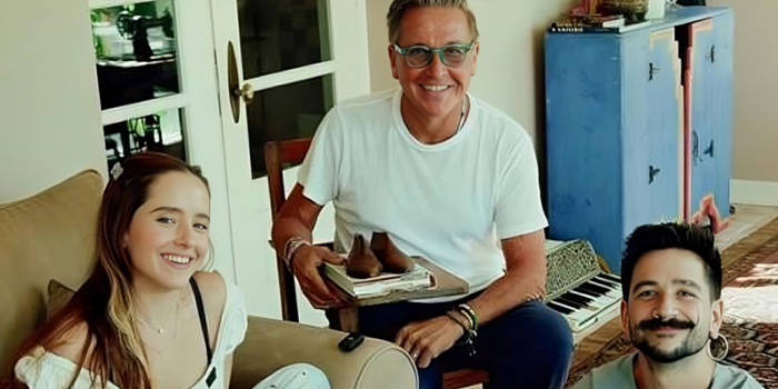 Ricardo Montaner lanzó una versión de “Si Tuviera Que Elegir” junto a Camilo y Evaluna