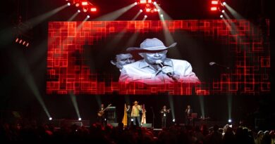 Reynaldo Armas lanza “Cardenal Te Necesita” tras llenar el Movistar Arena de Bogotá