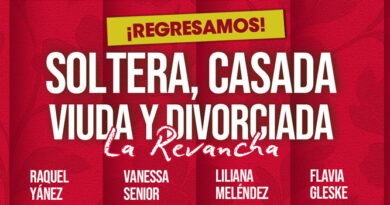 Raquel Yánez, Vanessa Senior, Liliana Meléndez y Flavia Gleske