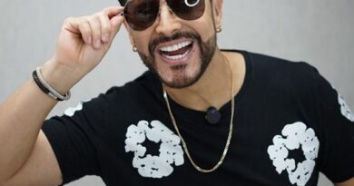 Rogers Sky conquista Venezuela con el relanzamiento de “Pequeñas Cosas” Rogers Sky conquista Venezuela con el relanzamiento de “Pequeñas Cosas”