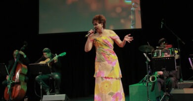 El Centro Cultural de Arte Moderno presenta una emotiva edición del exitoso espectáculo "Ellas son bolero",