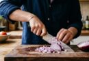 Tips para no cocineros: El secreto para evitar las lágrimas al picar cebolla