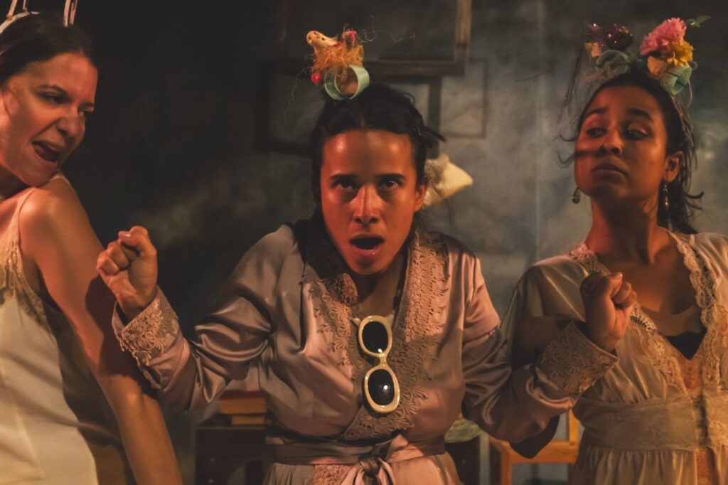 23 nuevos actores llevan a escena la obra más emblemática de Dylan Thomas