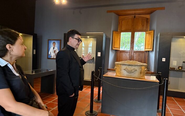El corazón histórico de Caracas se fortalece: Bancamiga se une a la protección del Museo Sacro y el Archivo Arquidiocesano