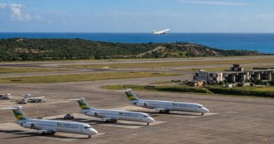 Laser Airlines reactiva sus vuelos nacionales e internacionales a través de los terminales temporales de Maiquetía