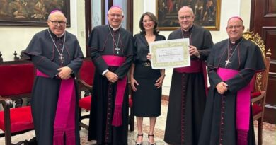 Filomena Petrucci recibe la Medalla Benemerenti