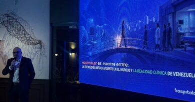 Llega a Venezuela el robot quirúrgico Toumai de la mano de Hospitalar